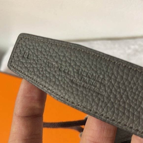 Authentic Hermes belt reversible - Picture 9 of 9